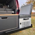 skrzynia kempingowa do vw t7 beach tour.jpg