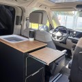 szafka kempingowa do auta.jpeg